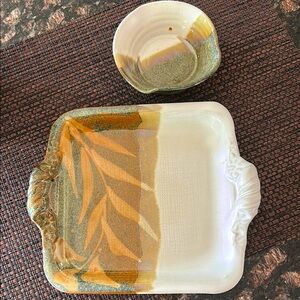 Handcrafted Lara Dish Set with Leaf Design